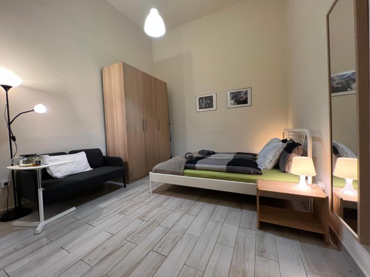 Claudio Apartment Budapest Exteriör bild