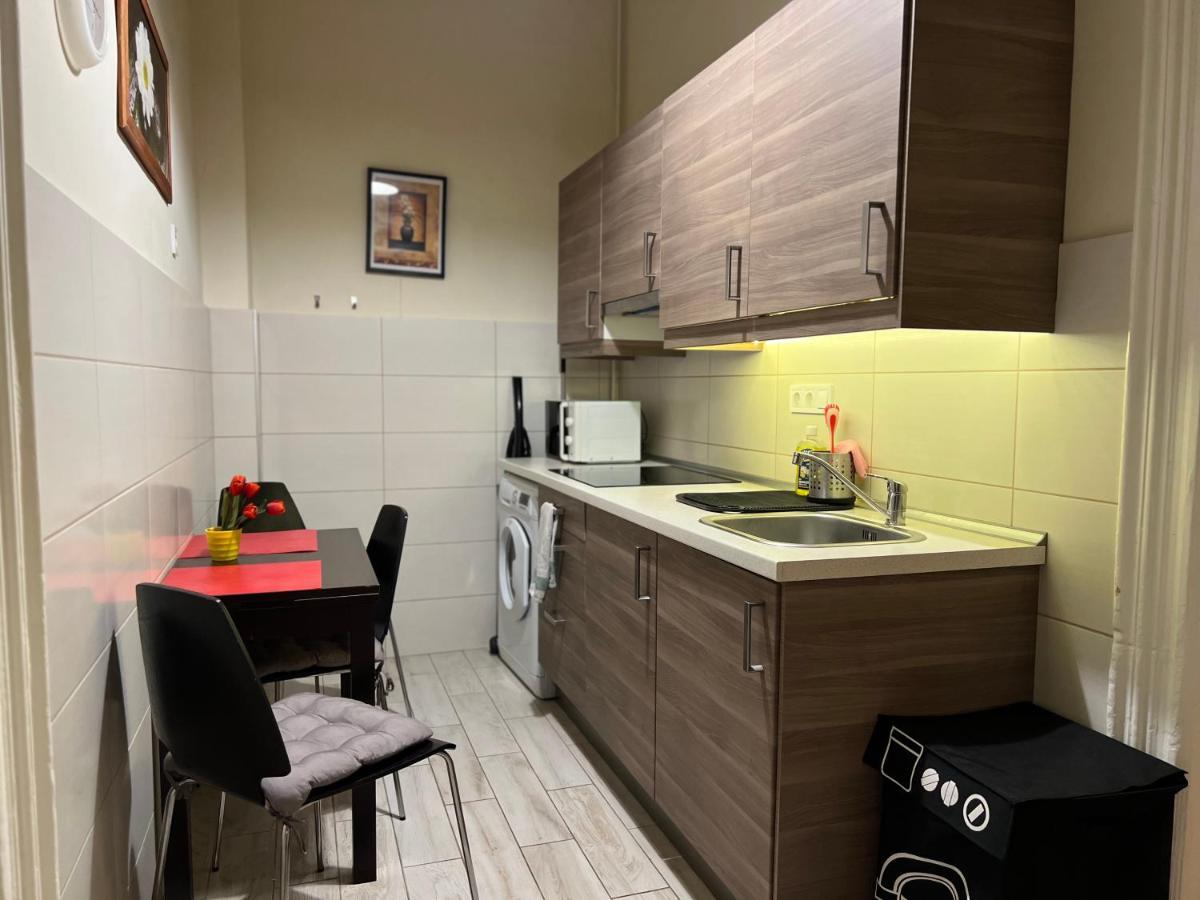 Claudio Apartment Budapest Exteriör bild